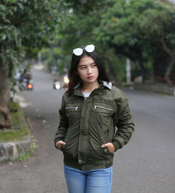 Jaket wanita kekinian