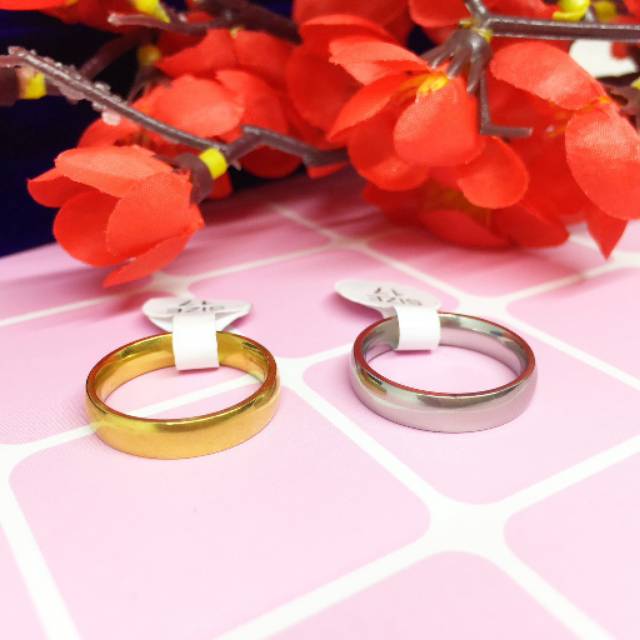 Cincin Titanium Polos Gliter Kupu  Gold Silver Pria Wanita - BR492