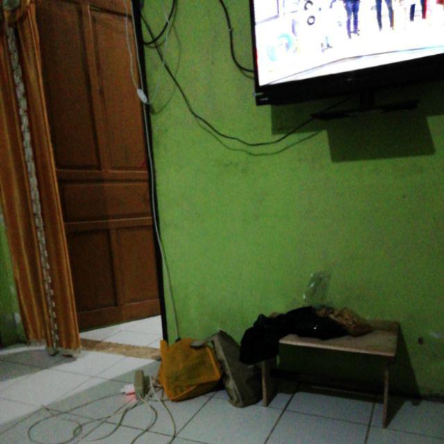 Gantungan Baju Suling Tempel Tembok 9 Titik (paku) Hanger (l)