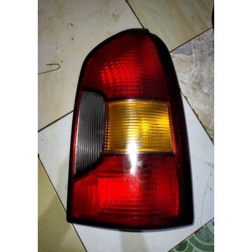 TERMURAH stop lamp belakang Hyundai trajet Berkualitas
