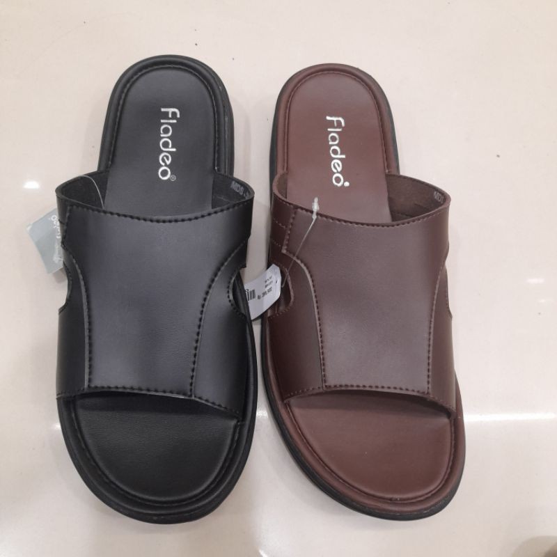 sandal slop pria fladeo