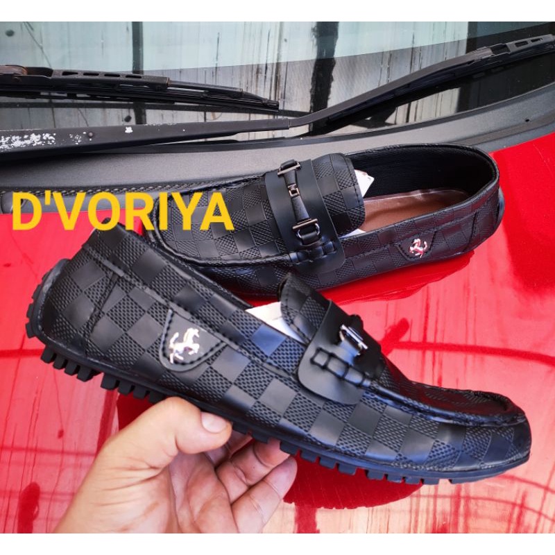 Sepatu pantopel casual pria / sepatu loafers motif / sepatu moccasin / sepatu pantopel murah / cod bayar di tempat