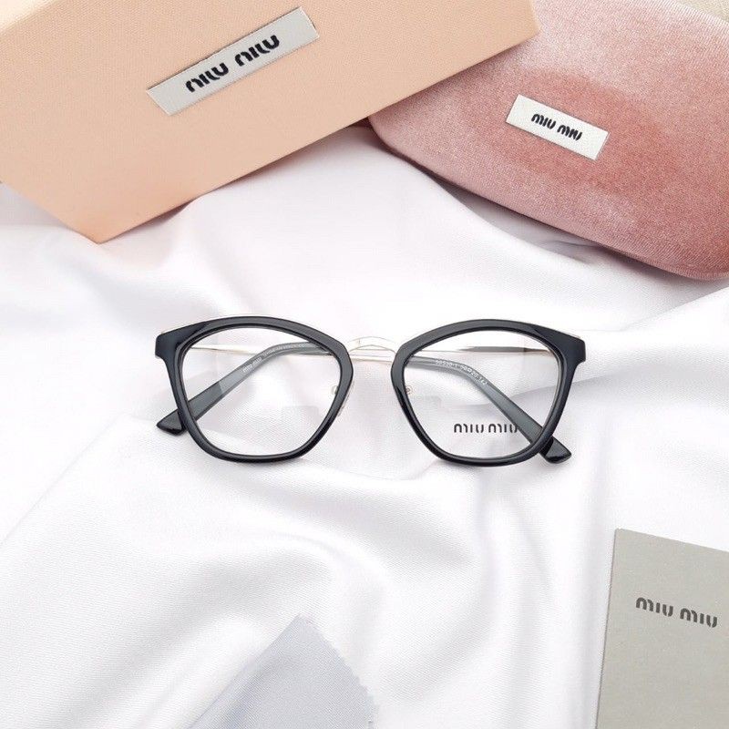 Frame kacamata 5853 kacamata syahrini best seller fashion wanita