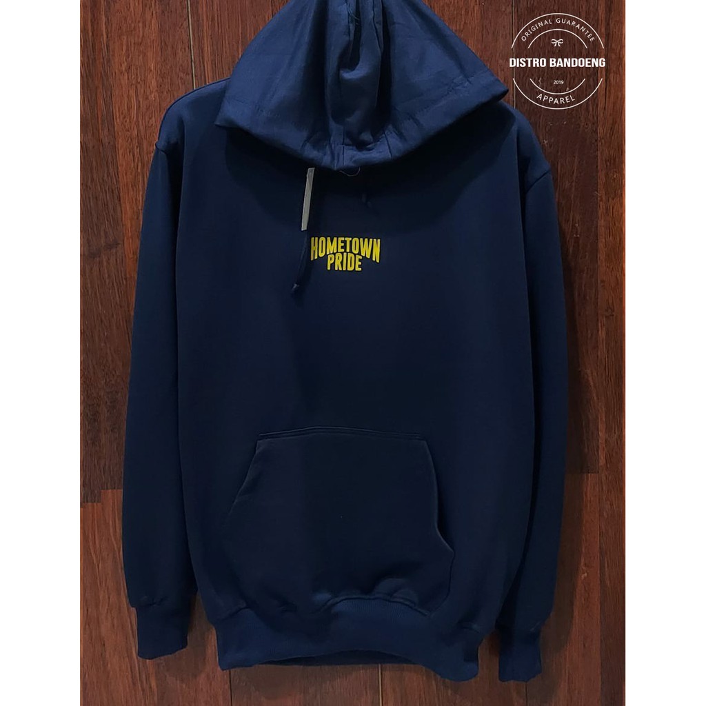 10 in the town hoodie