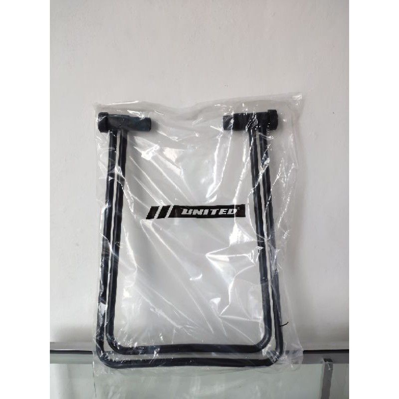 Paddock sepeda display standar Sepeda United