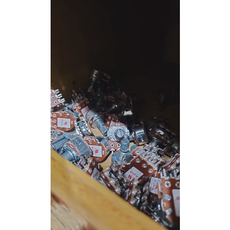 Potensio B 5K stereo