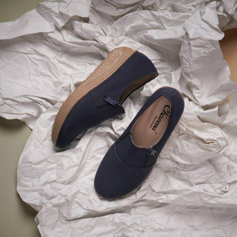 Sepatu  Wanita Aqila Terbaru slip on Brand Chaeena' 016 navy Sepatu kasual Terlaris