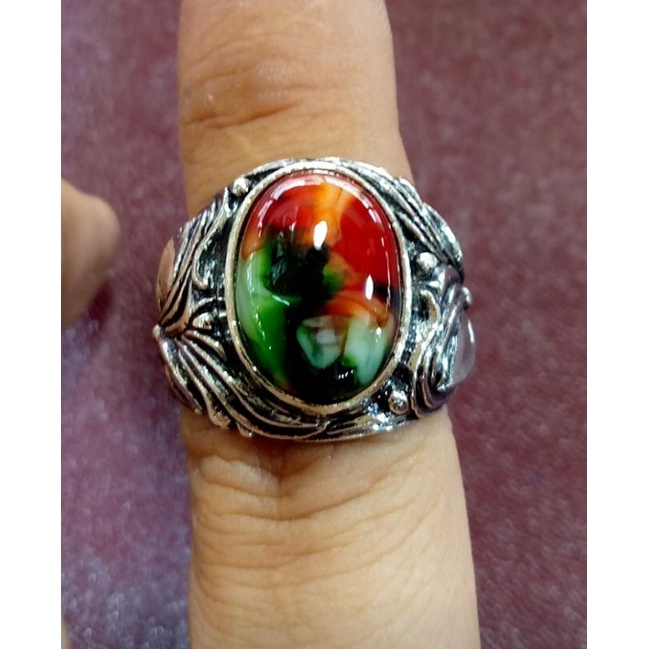 Batu cincin pancawarna