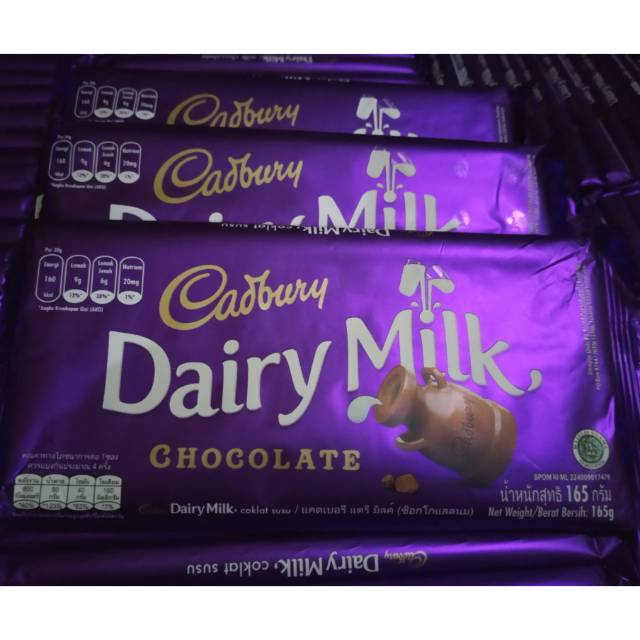 Jual Coklat Cadbury dairy milk 90 gram Shopee Indonesia