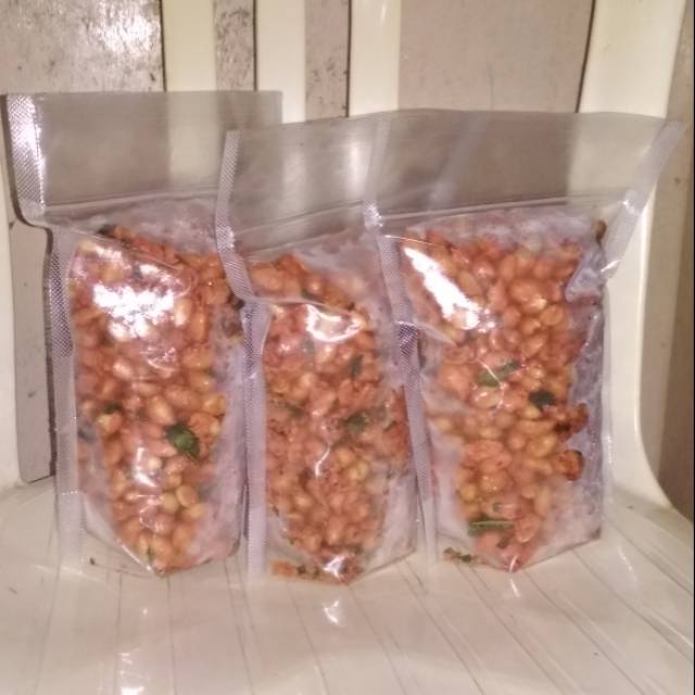 

Kacang thailand