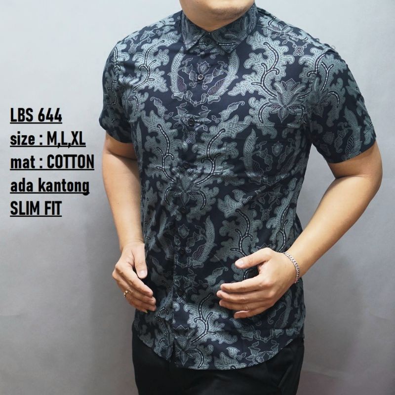 Colin Dion | Baju Batik Pria Lengan Pendek | Kemeja Batik Slimfit Warna Navy