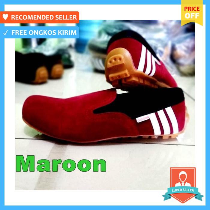 Sepatu Santai Pria Slip On Adidas - Sepatu Pria - Slip On  Pria