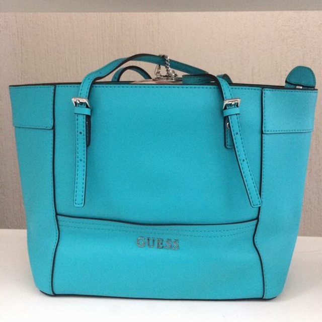 GUESS Delaney tote original sale