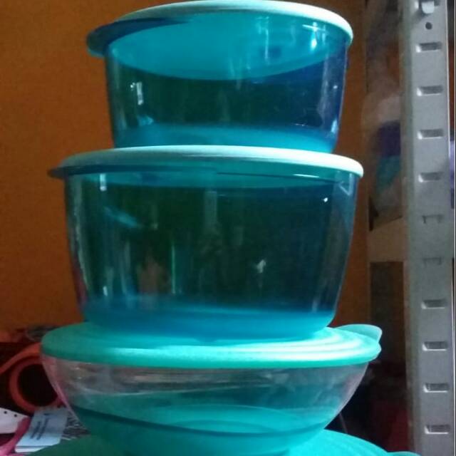 Tupperware cristal