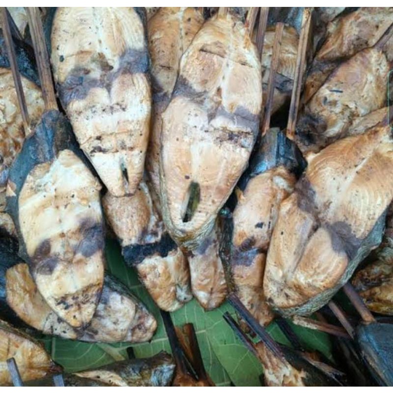 

IKAN ASAP TONGKOL ENAK SEGAR ASLI