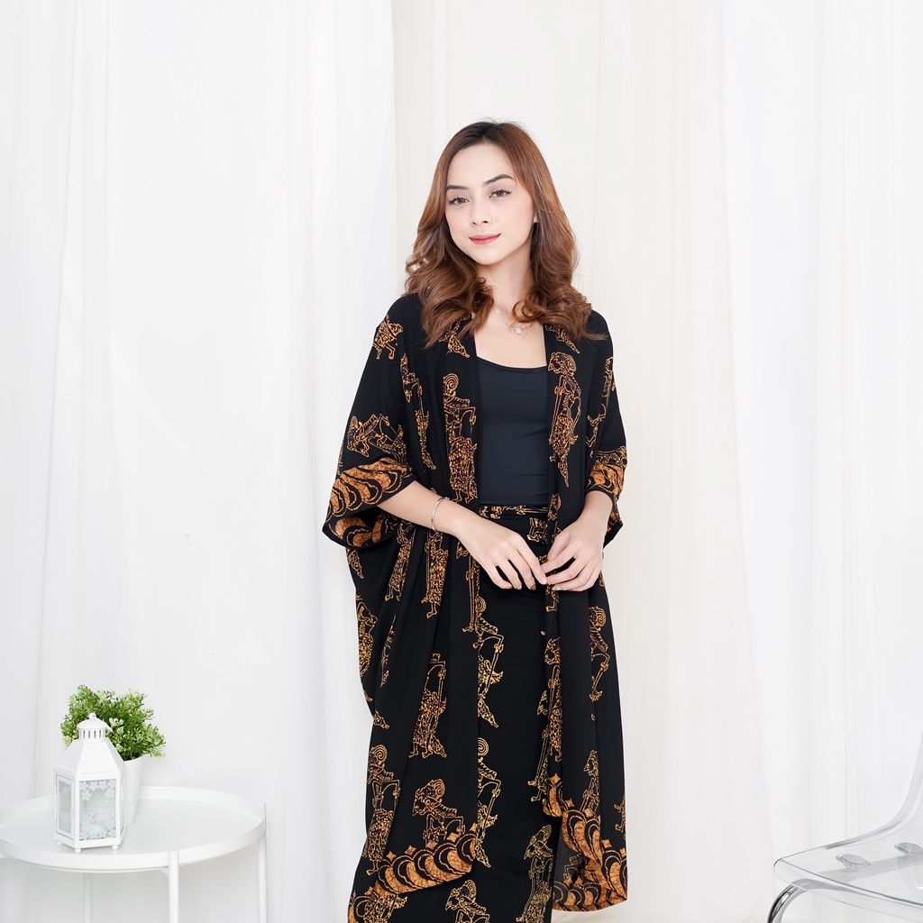 Setelan Outer Cania Parang &amp; Rok Lilit Batik by Kinnas