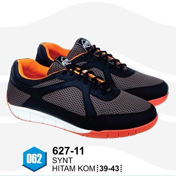 Sepatu Olah Raga Pria