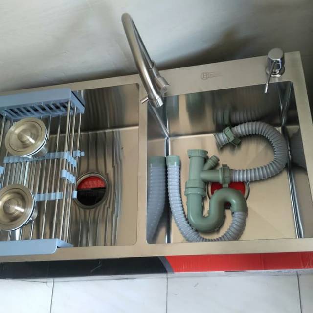 Paket Bolzano 8245  Kran Angsa  Tempat Sabun Cair Bak Cuci Piring BOLZANO