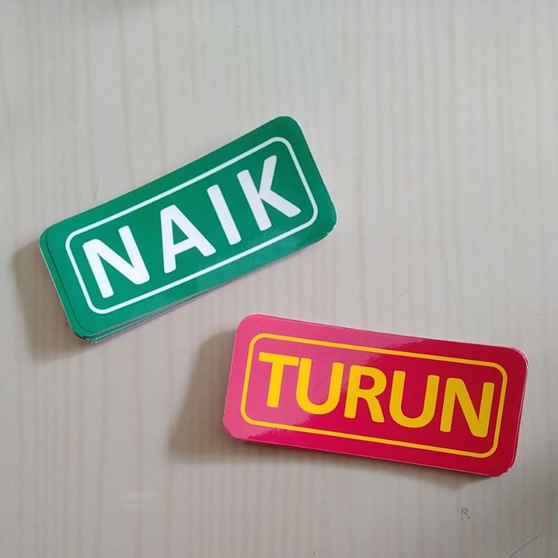 Stiker Naik Turun Untuk Tangga
