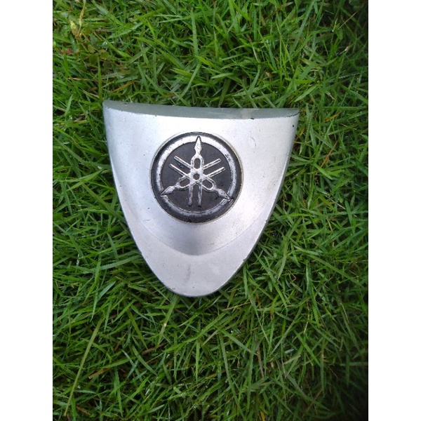 emblem depan logo depan Yamaha fizr fiz r original