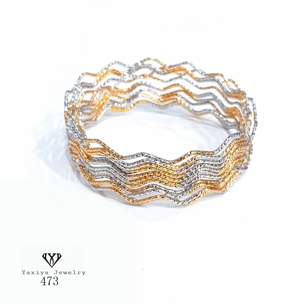 

Gelang Keroncong Set 12 Kombinasi Perhiasan Imitasi Lapis Emas 18K 473