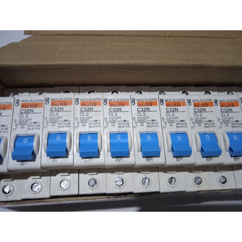 MCB Merlin Gerlin 2a