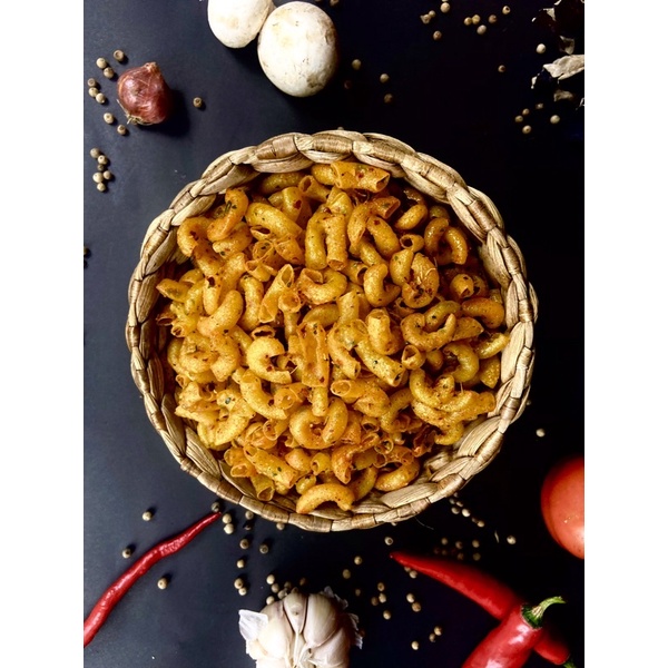

MAKARONI Daun Jeruk pedas 100gr