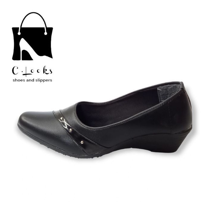 Kickers LK.06 Hitam Sepatu Pantofel Wanita Guru Kerja Hak 5 Cm