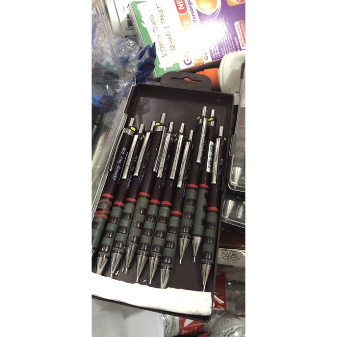 

Pensil mekanik rotring 035