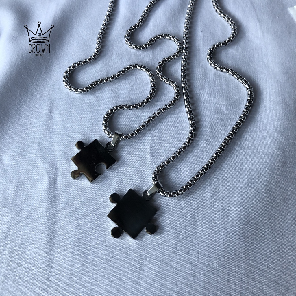 PUZZLE PIECES COUPLE NECKLACE BY CROWN // KALUNG PASANGAN COUPLE KEMBAR // KADO SPESIAL // PRIA WANITA TITANIUM STAINLESS ANTI KARAT TEBAL