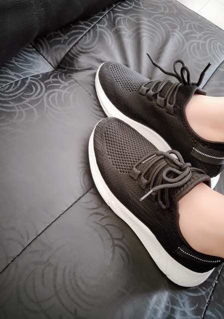 Baru sepatu sneakers wanita sepatu impor fashion sepatu rajut sport