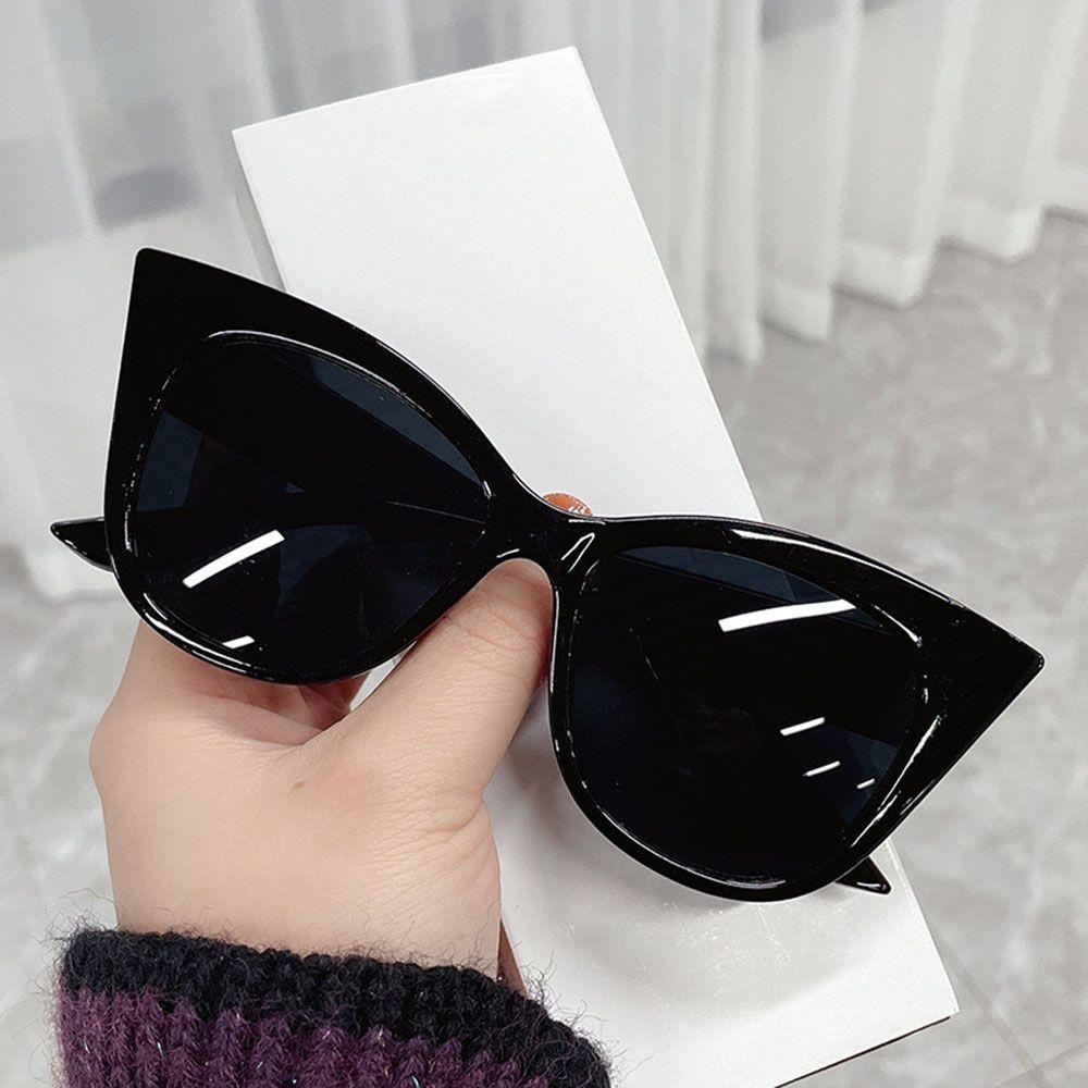 [Elegan] Cat Eye Sunglasses Trendy Fashion Classic Kacamata Anti Radiasi Perempuan Pria Korea Anti Radiasi Kacamata Eyewear Women Glasses