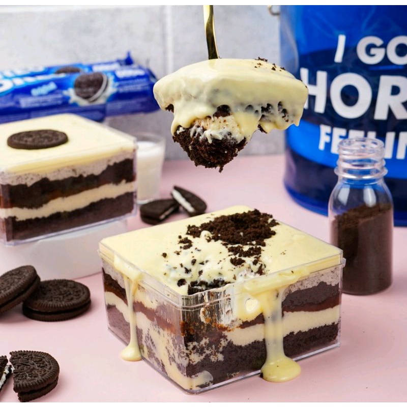 

Oreo Cookies n Cream Dessert Box