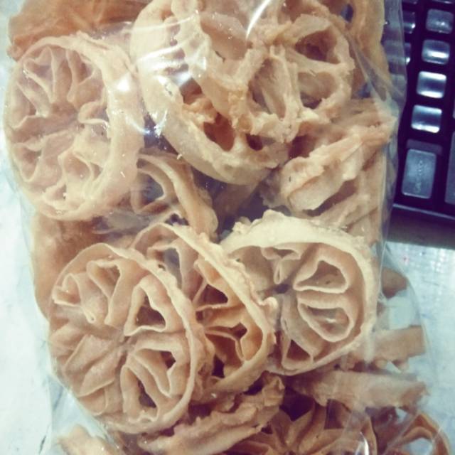 

Kembang goyang