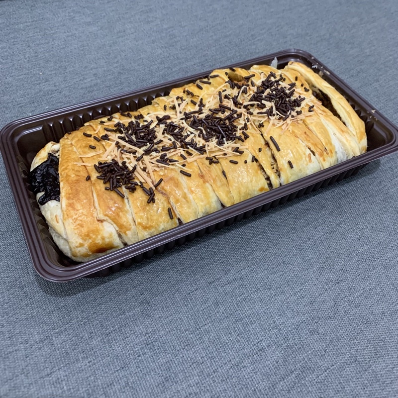 

strudle pisang keju coklat kriuk enak mantap