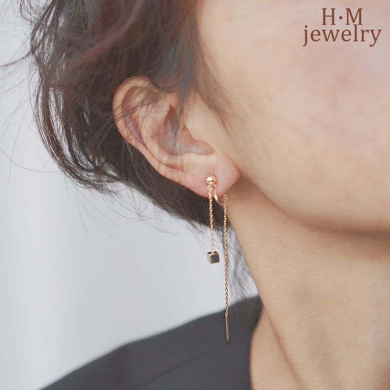 Anting Gantung Panjang Kait Motif Geometri Aksen Rumbai + Hollow Untuk Perhiasan Wanita