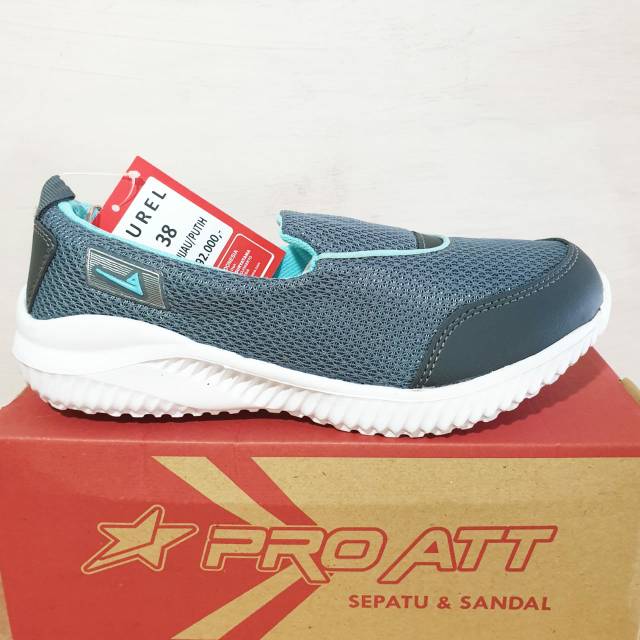 Sepatu slip on pro att aurel
