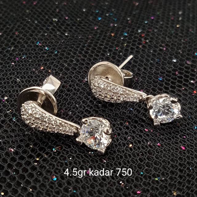 Anting Emas 17 K - Putih 4.5gr Kadar 750 - 2538