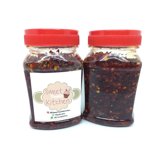 

Chili oil