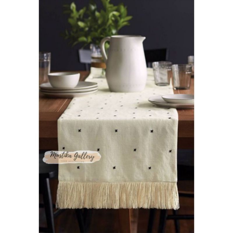 Taplak meja bohemian motif aksen rawis