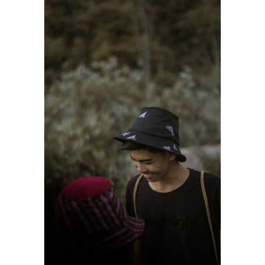 Bucket Hat - Topi Bundar - Topi Tenun