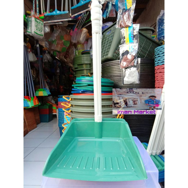 Pengki sampah murah / pengki / saupan sampah / sekop sampah