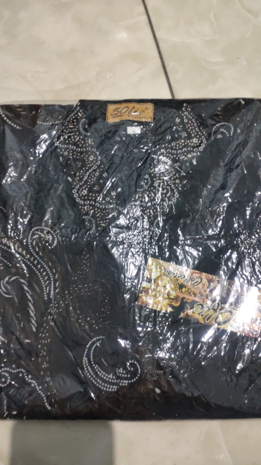 Trend Batik Lengan Pendek Motif Wayang Dan Elung