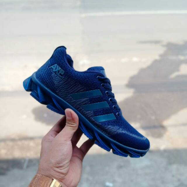 Adidas ax2
