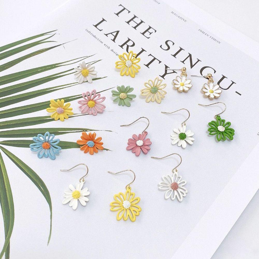 Lily Flower Ear Stud Gaya Korea Baru Elegan Manis Pesona Perhiasan