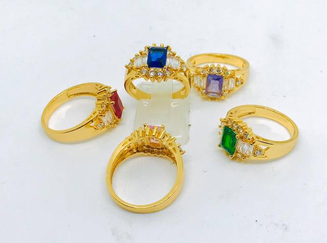 Cincin wanita //cincin permata //cincin replika berlian //cincin lapis emas //perhiasan//cincin