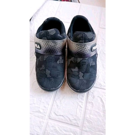 fix live sepatu anak filla