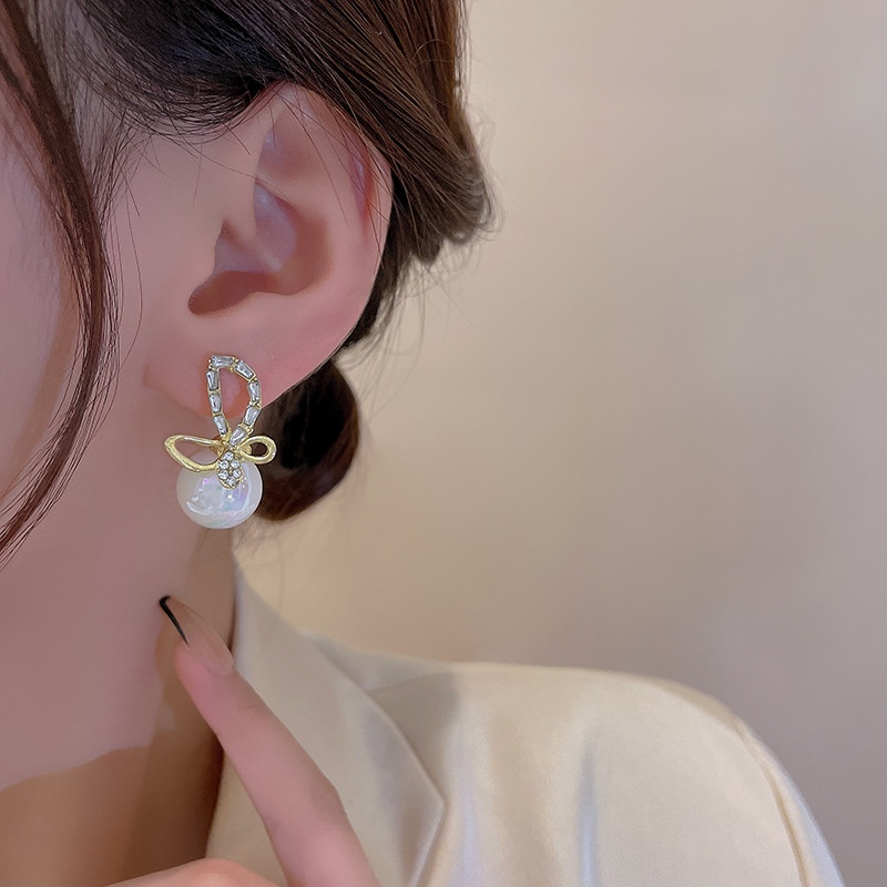 Anting Stud Desain Pita Aksen Mutiara Berlian Imitasi Bahan 925 silver needle