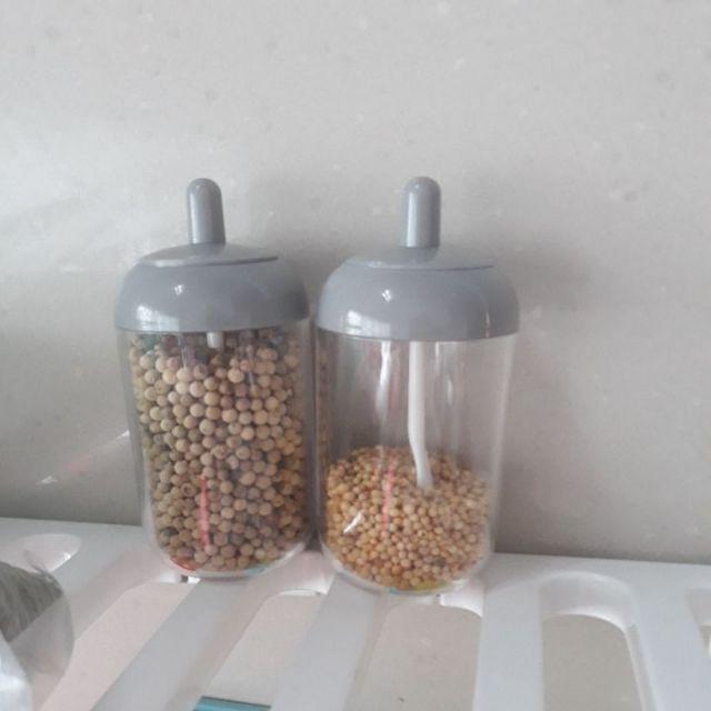 Botol Bumbu Rempah Bahan Plastik Dengan Sendok