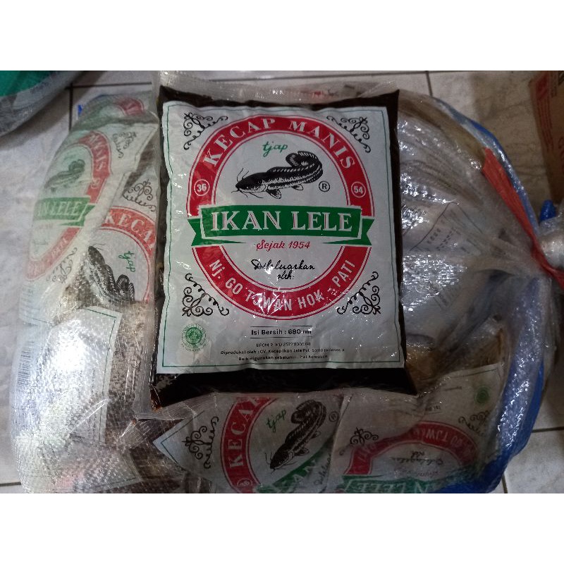 

Kecap Ikan Lele 680 ml
